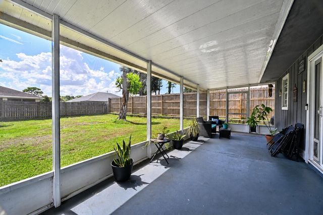 4703 Myrtle Drive, Fort Pierce, FL 34982