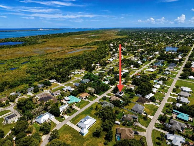 4703 Myrtle Drive, Fort Pierce, FL 34982