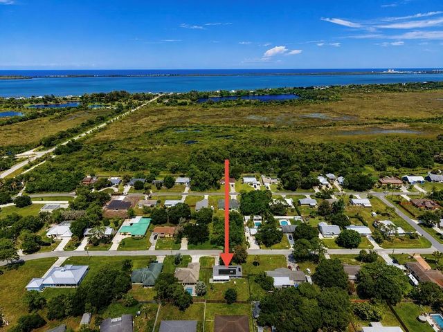 4703 Myrtle Drive, Fort Pierce, FL 34982