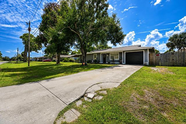 4703 Myrtle Drive, Fort Pierce, FL 34982