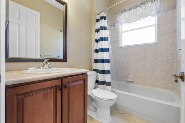 6027 SPINNAKER LOOP, Lady Lake, FL 32159