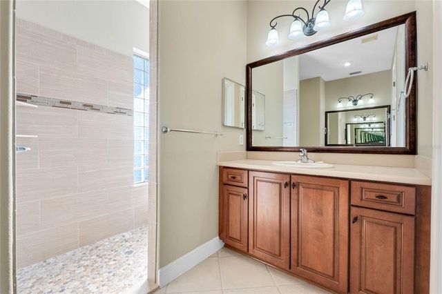 6027 SPINNAKER LOOP, Lady Lake, FL 32159