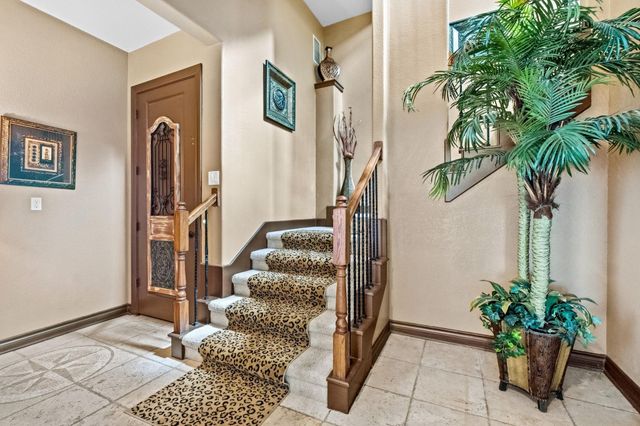26 Half Moon, Hitchcock, TX 77563