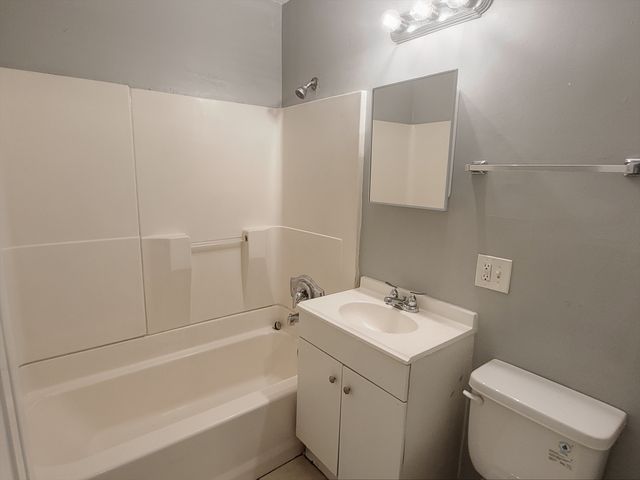 14720 Shepard Drive, Dolton, IL 60419