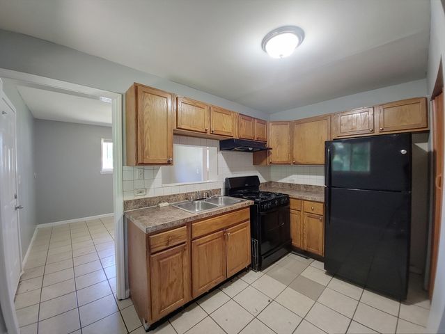 14720 Shepard Drive, Dolton, IL 60419