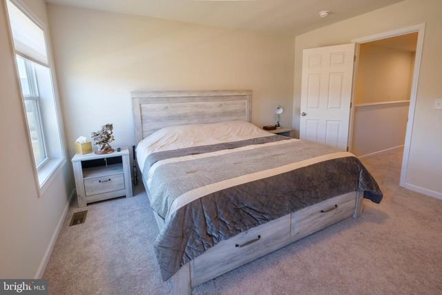 129 HIGHPOINT PARK DR, Bellefonte, PA 16823