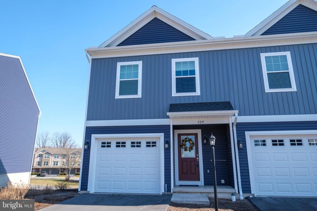 129 HIGHPOINT PARK DR, Bellefonte, PA 16823