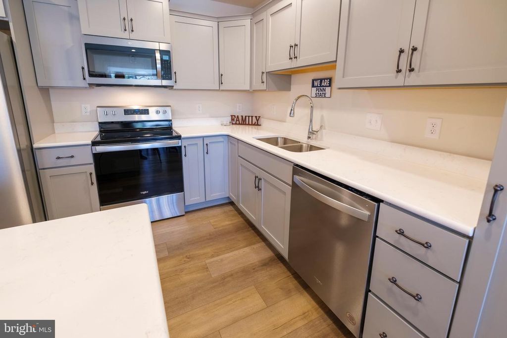 Image 10 of property listing at 129 HIGHPOINT PARK DR, Bellefonte, PA 16823