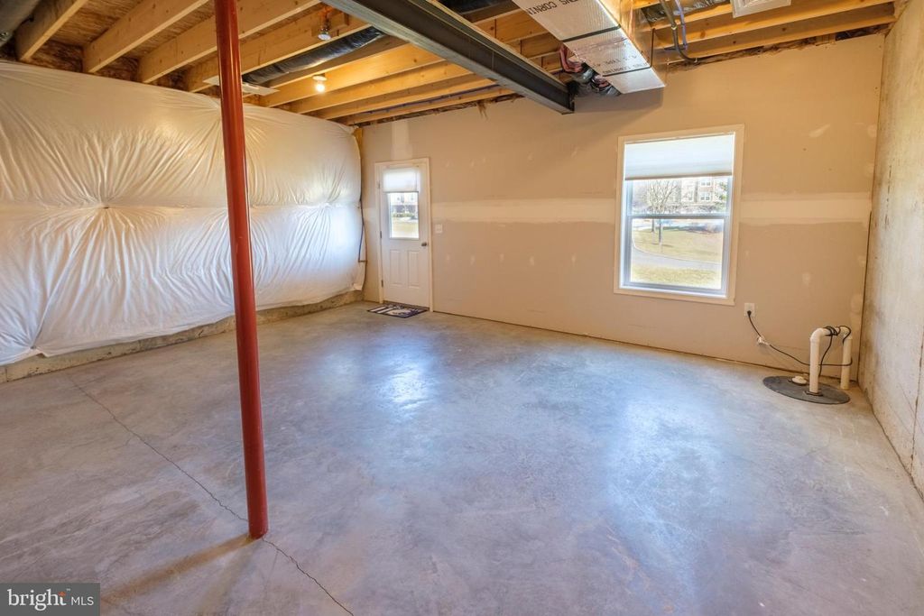 Image 38 of property listing at 129 HIGHPOINT PARK DR, Bellefonte, PA 16823