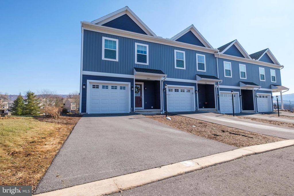 Image 48 of property listing at 129 HIGHPOINT PARK DR, Bellefonte, PA 16823