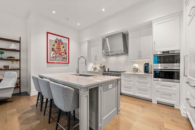 435 N Michigan Avenue 416, Chicago, IL 60611