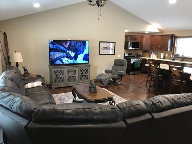 227981 SNOWBIRD AVENUE, Wausau, WI 54401