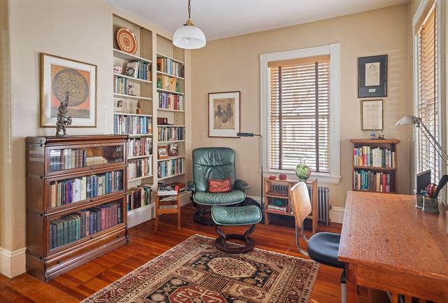 24 Ellsworth Ave 1, Cambridge, MA 02139