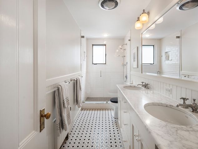 24 Ellsworth Ave 1, Cambridge, MA 02139