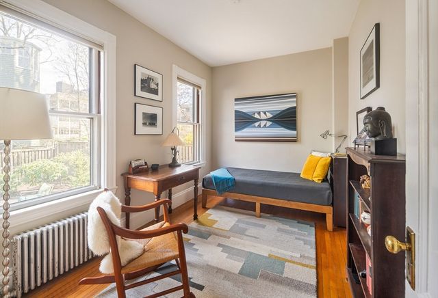 24 Ellsworth Ave 1, Cambridge, MA 02139