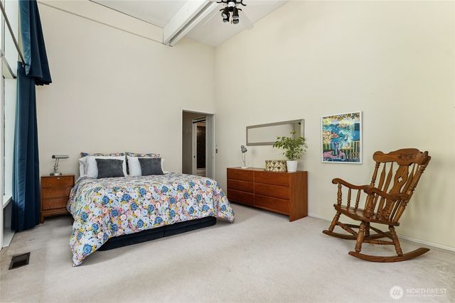 3624 164th Place SE, Bellevue, WA 98008