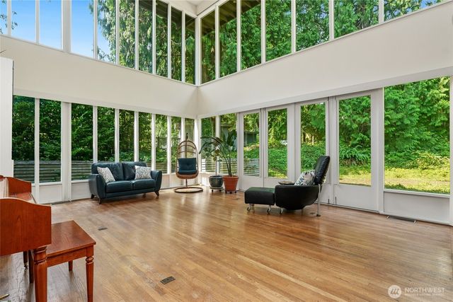 3624 164th Place SE, Bellevue, WA 98008