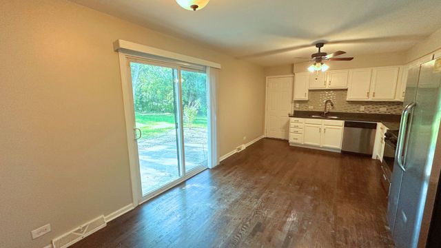 1248 Berry Lane, Flossmoor, IL 60422