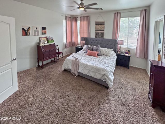1032 E Cantebria Drive, Gilbert, AZ 85296