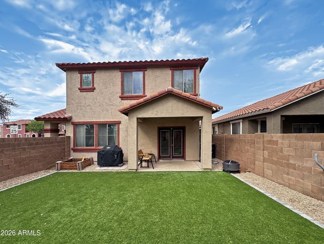 1032 E Cantebria Drive, Gilbert, AZ 85296