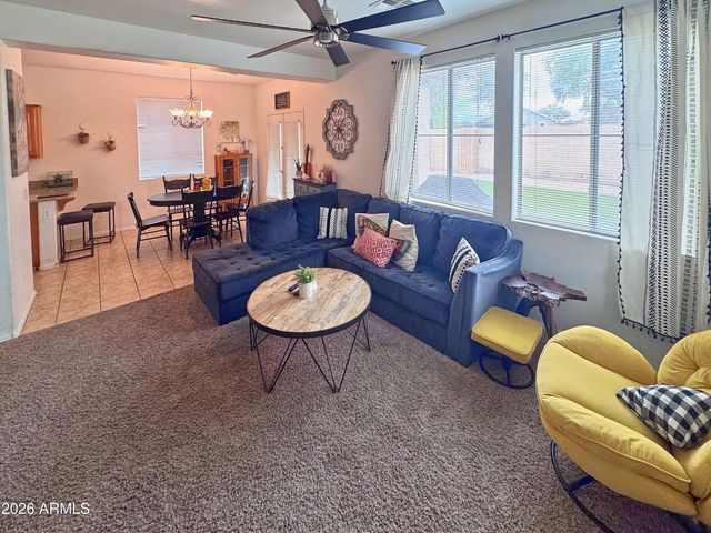 1032 E Cantebria Drive, Gilbert, AZ 85296