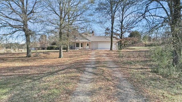 201 Center Point Loop, Vilonia, AR 72173