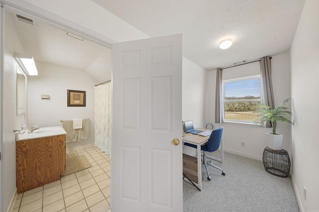 201 Center Point Loop, Vilonia, AR 72173