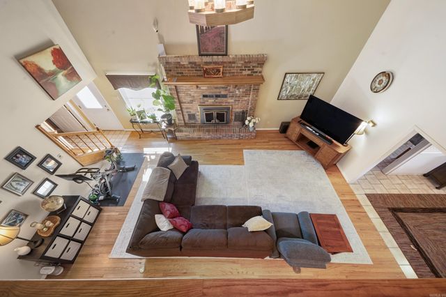 201 Center Point Loop, Vilonia, AR 72173