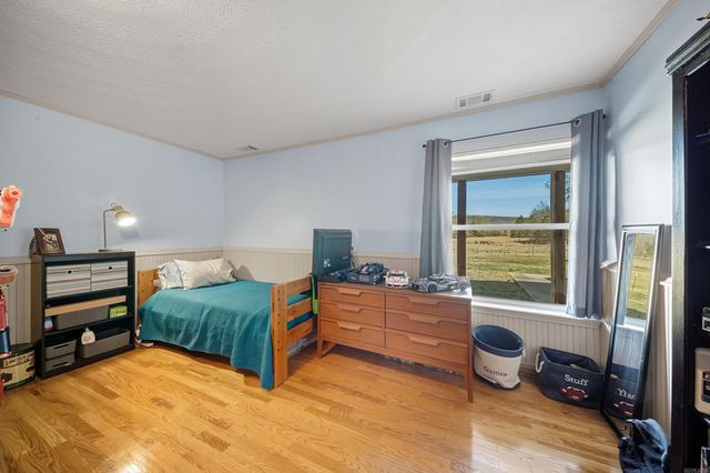 201 Center Point Loop, Vilonia, AR 72173