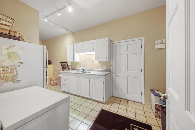 201 Center Point Loop, Vilonia, AR 72173