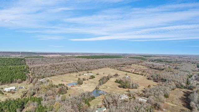 201 Center Point Loop, Vilonia, AR 72173