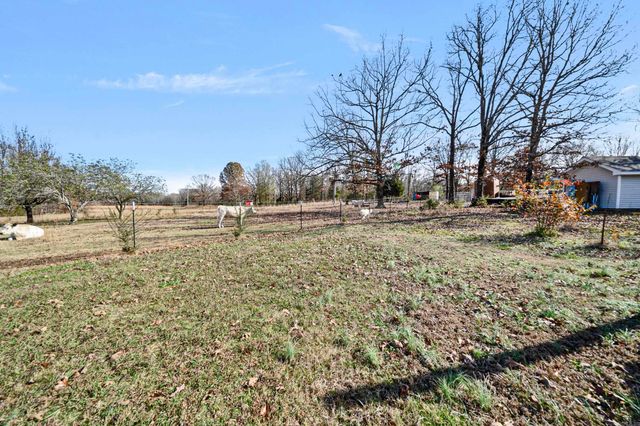 201 Center Point Loop, Vilonia, AR 72173