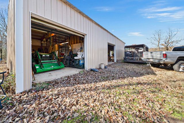 201 Center Point Loop, Vilonia, AR 72173