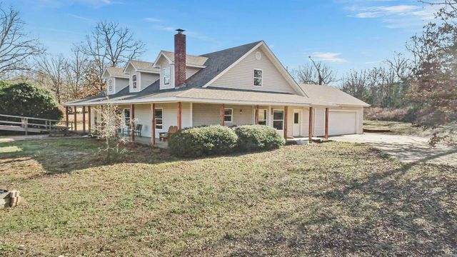 201 Center Point Loop, Vilonia, AR 72173