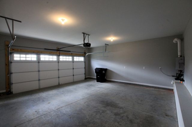 3718 Black Powder Lane, Rockvale, TN 37153