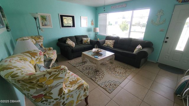 384 Euclid Avenue, Daytona Beach, FL 32118