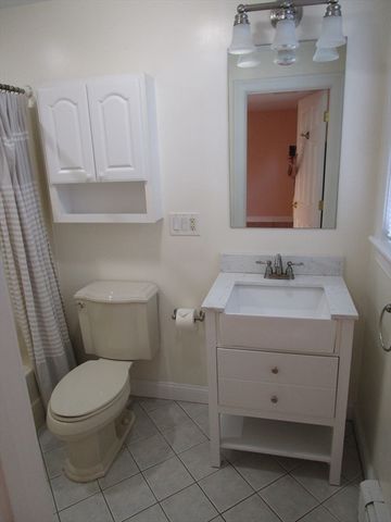 63-65 Charles 63, Newton, MA 02466