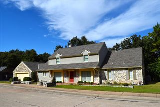 503 Hunters Court, Edmond, OK 73034