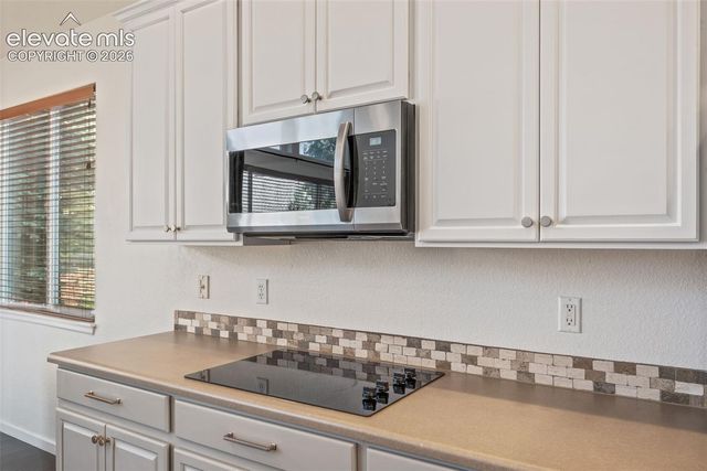 8956 Gold Bluff Drive, Colorado Springs, CO 80920