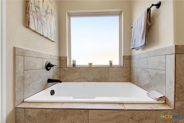 7806 Preston Hollow Drive, Killeen, TX 76542