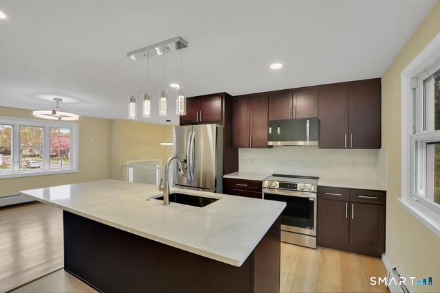 75 Azalea Drive, Middletown, CT 06457