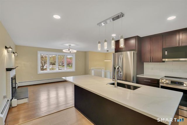 75 Azalea Drive, Middletown, CT 06457