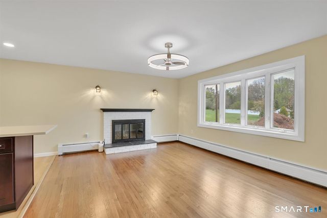 75 Azalea Drive, Middletown, CT 06457