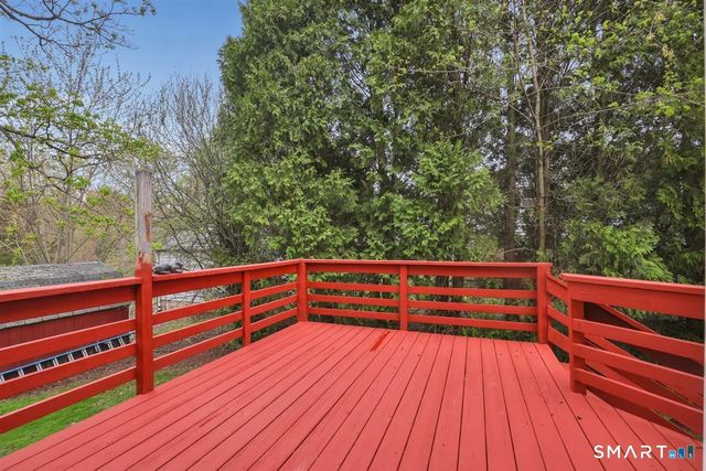 75 Azalea Drive, Middletown, CT 06457