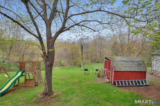 75 Azalea Drive, Middletown, CT 06457