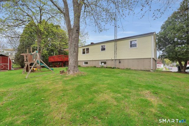 75 Azalea Drive, Middletown, CT 06457