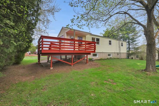 75 Azalea Drive, Middletown, CT 06457