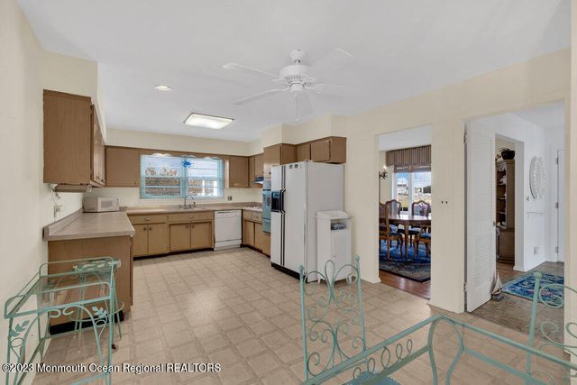 7 Howell Avenue, Spring Lake, NJ 07762