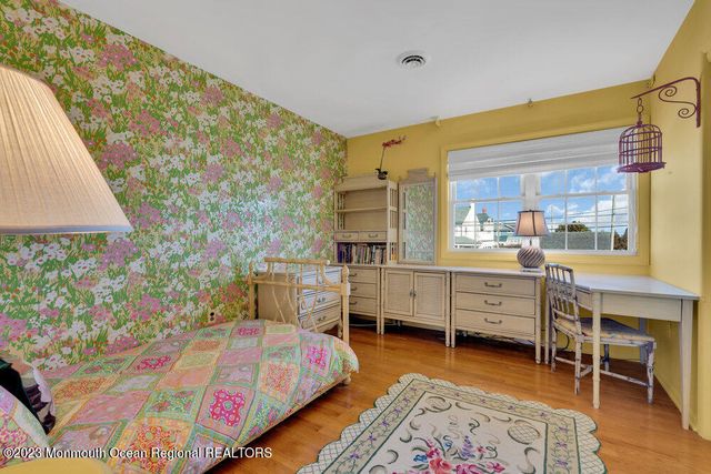 7 Howell Avenue, Spring Lake, NJ 07762