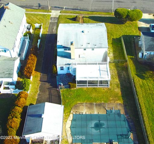 7 Howell Avenue, Spring Lake, NJ 07762